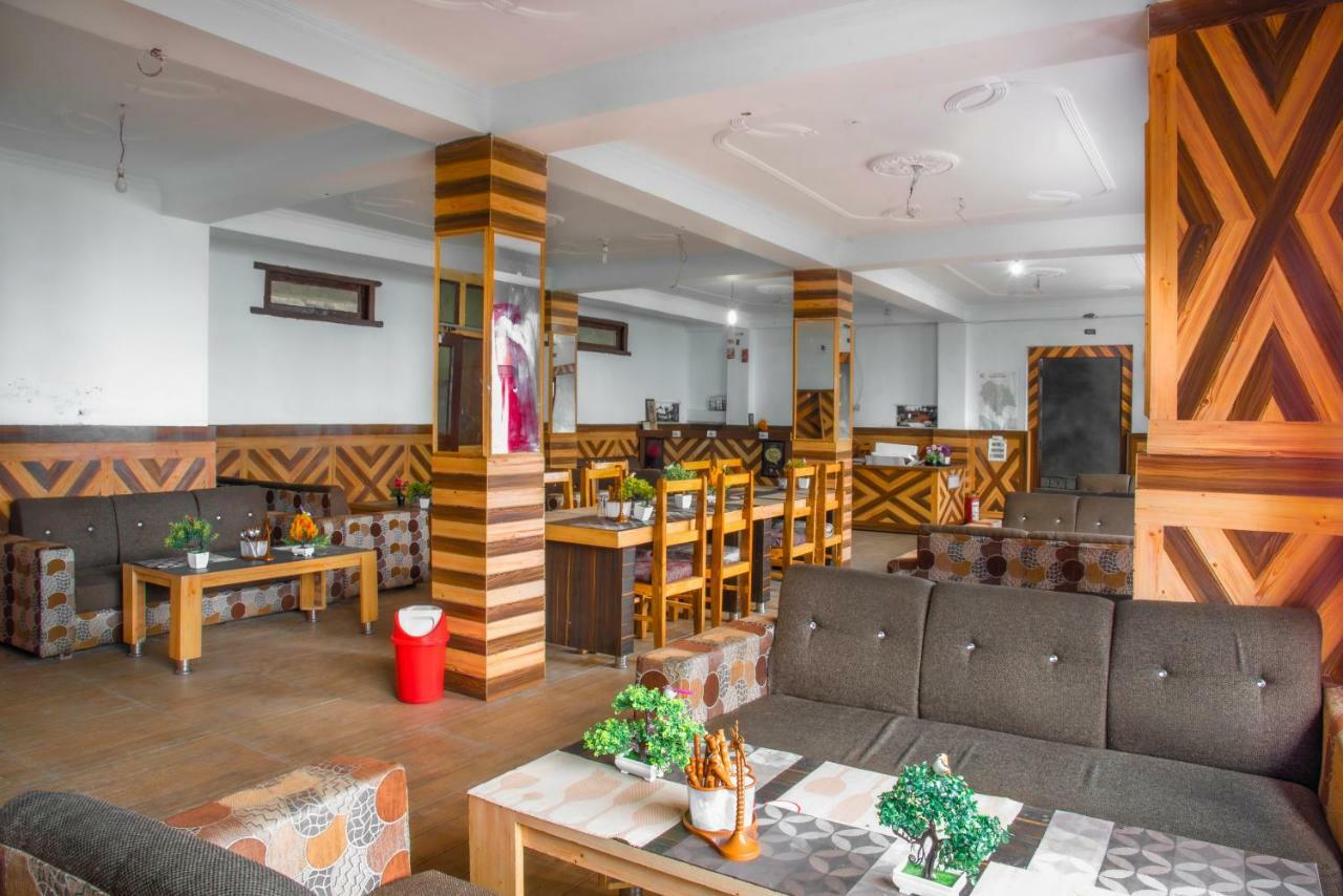 The Monk Hotel By Livingstone Kalpa Exteriér fotografie